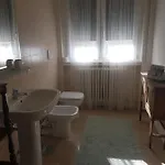 Ai Due Vecchi Ulivi Alojamento de Acomodação e Pequeno-almoço 3*