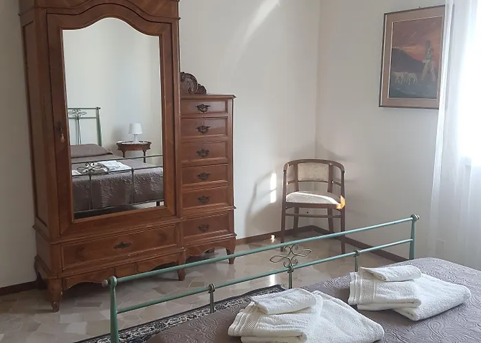 Bed & Breakfast Ai Due Vecchi Ulivi 3*